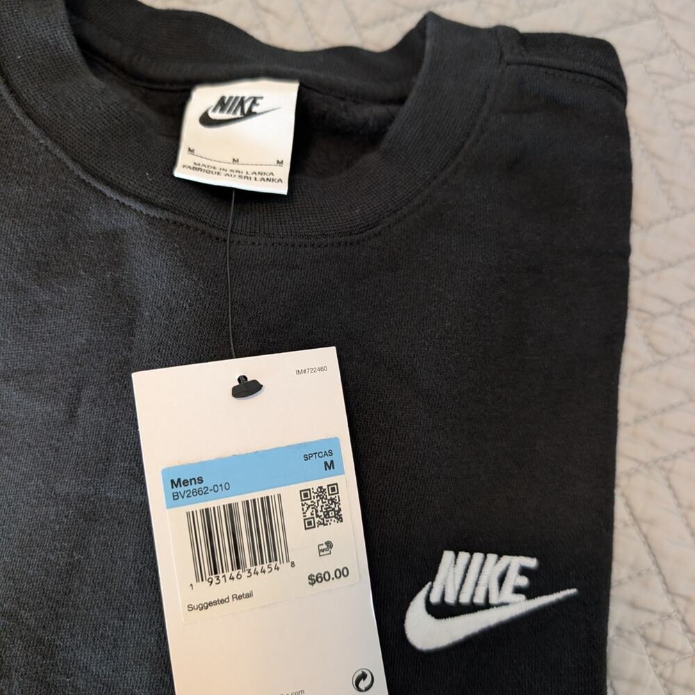 NWT Nike Crewneck Sweatshirt Size M Black Sportswear Club Fleece (0190)